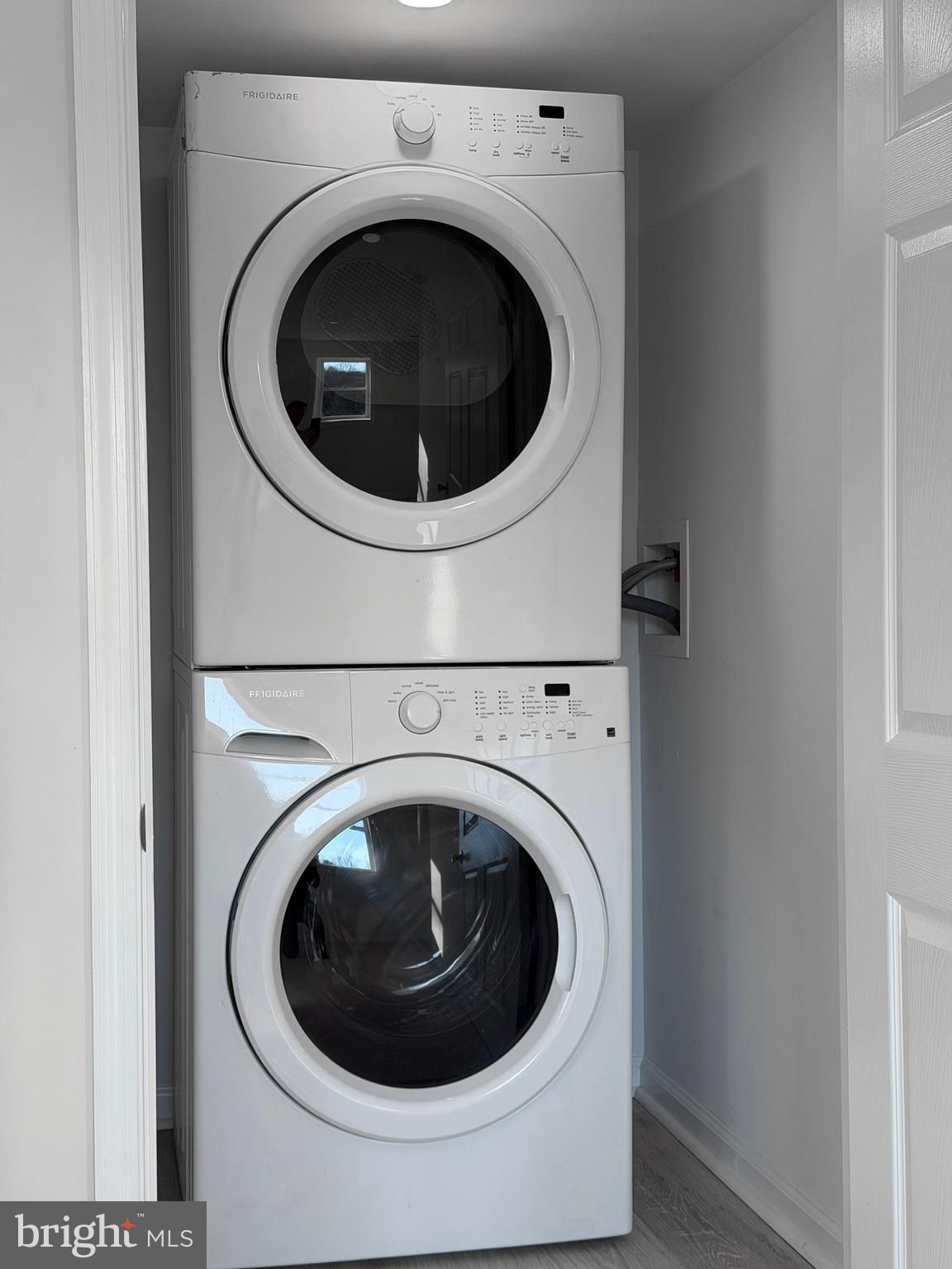 5209 Woodville Road Mount Airy, MD 21771 - Photo 34 of 90 a utility room with dryer and washer