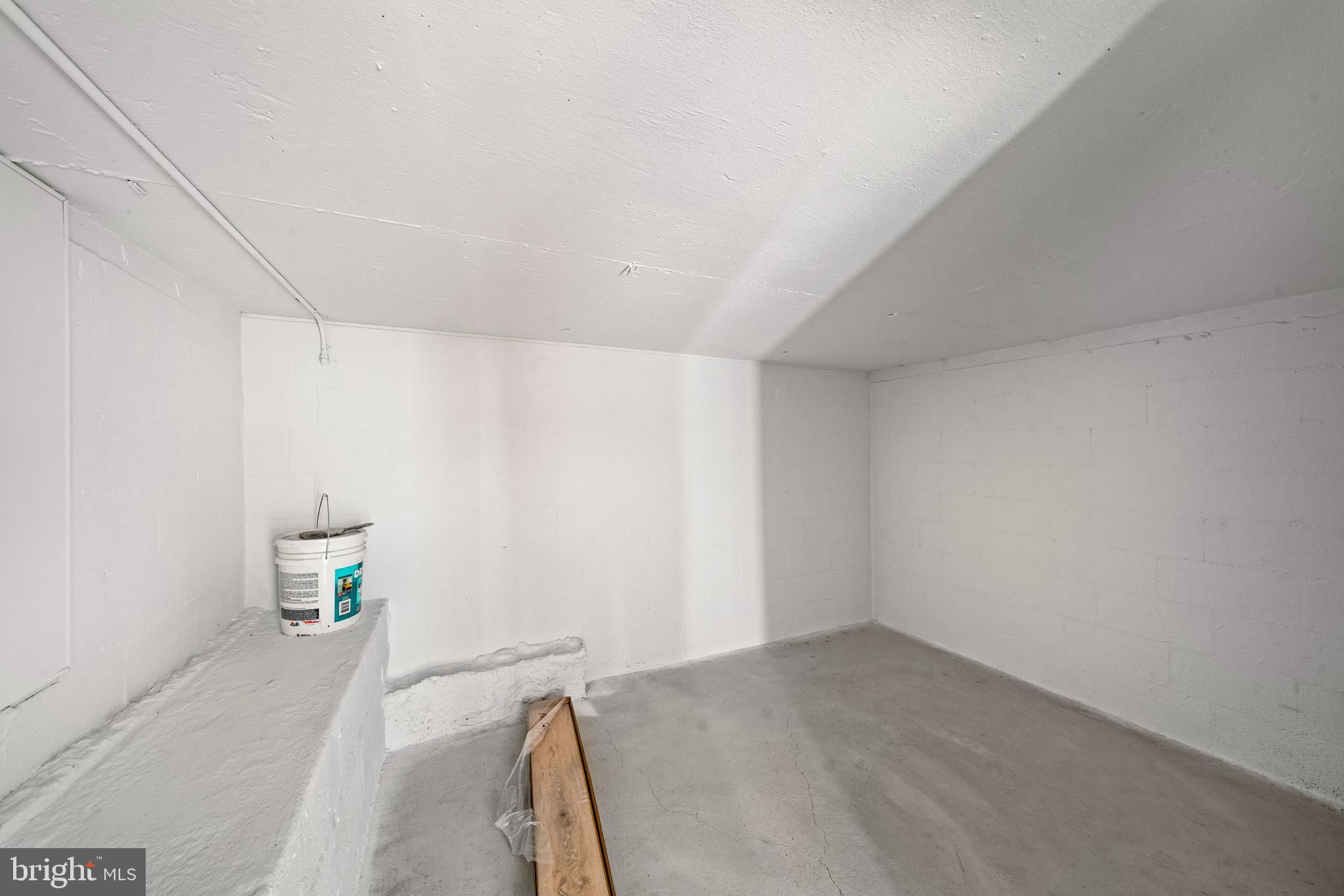 5209 Woodville Road Mount Airy, MD 21771 - Photo 37 of 90 a view of room and empty room