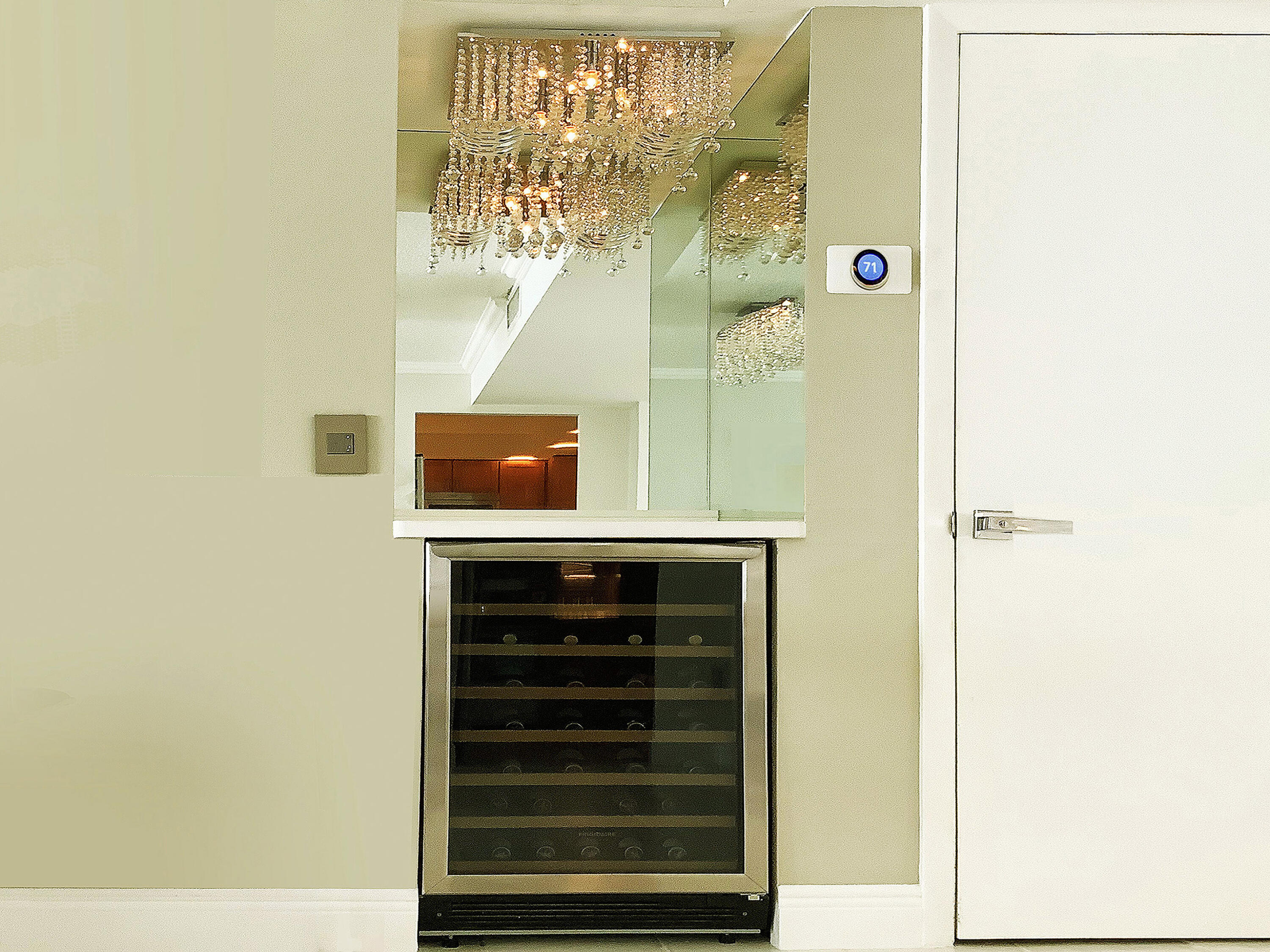 3460 South Ocean Boulevard, Unit 7110 Palm Beach, FL 33480 - Photo 5 of 23 a picture of a bathroom