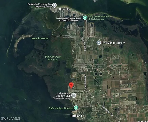 with a white and white curtain