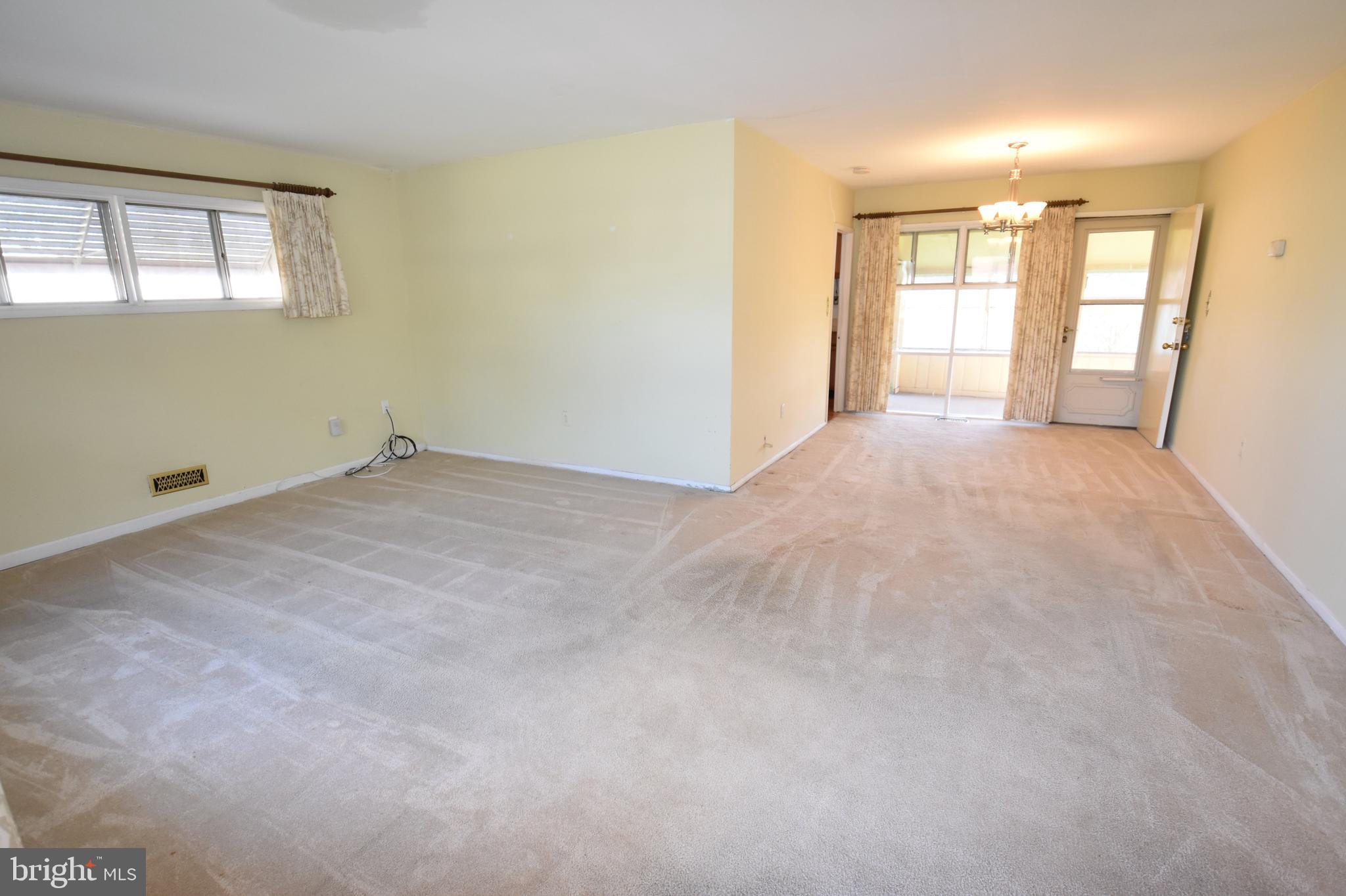 2421 Ellis Road Baltimore, MD 21234 - Photo 18 of 27 Gallery Image 18