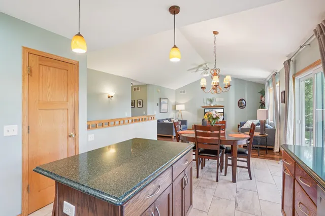 $535,000 | 501 Glacier Trail, Mount Horeb, WI 53572