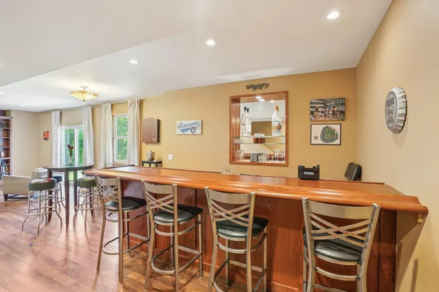 $535,000 | 501 Glacier Trail, Mount Horeb, WI 53572