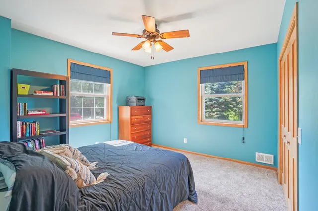 $535,000 | 501 Glacier Trail, Mount Horeb, WI 53572