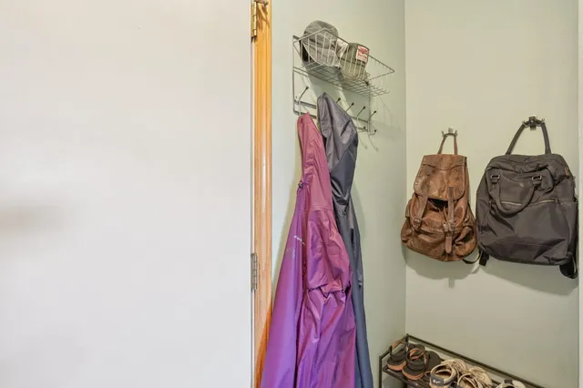 $535,000 | 501 Glacier Trail, Mount Horeb, WI 53572