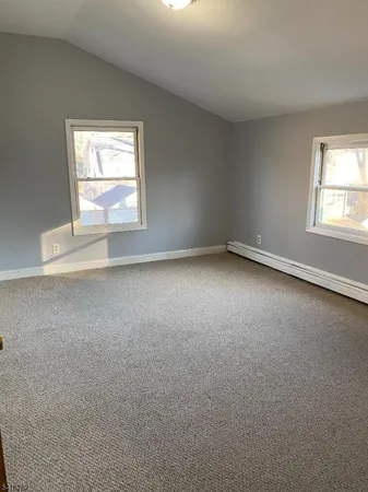 $2,250 | 19 Lakeview Place, Unit 2, Verona, NJ 07044