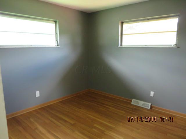 3081 Eastwick Road Columbus, OH 43232 - Photo 11 of 20 Gallery Image 11