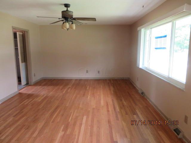3081 Eastwick Road Columbus, OH 43232 - Photo 4 of 20 Gallery Image 4