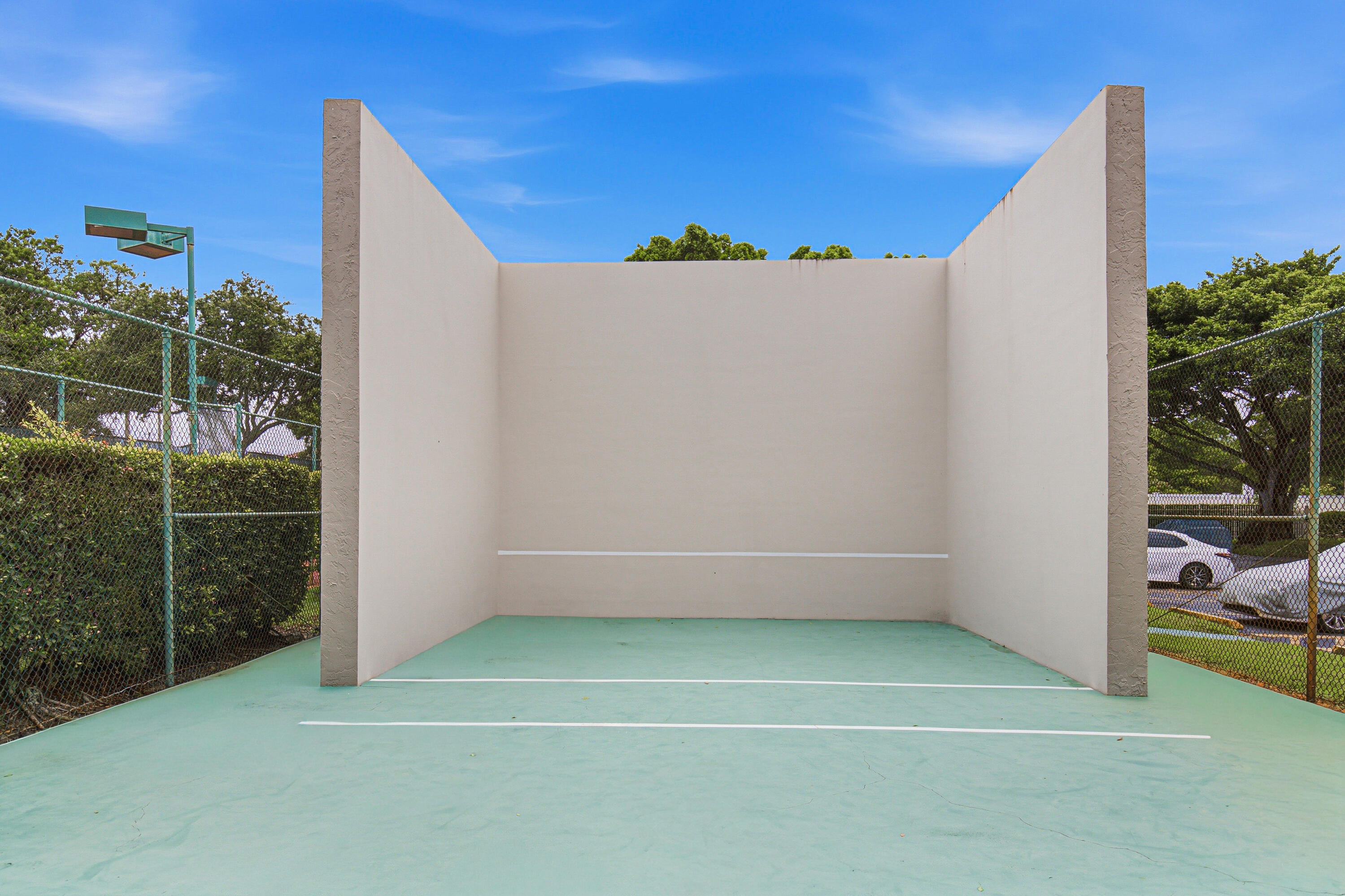 3940 Inverrary Boulevard, Unit 603A Lauderhill, FL 33319 - Photo 38 of 39 Amenities - Handball Court