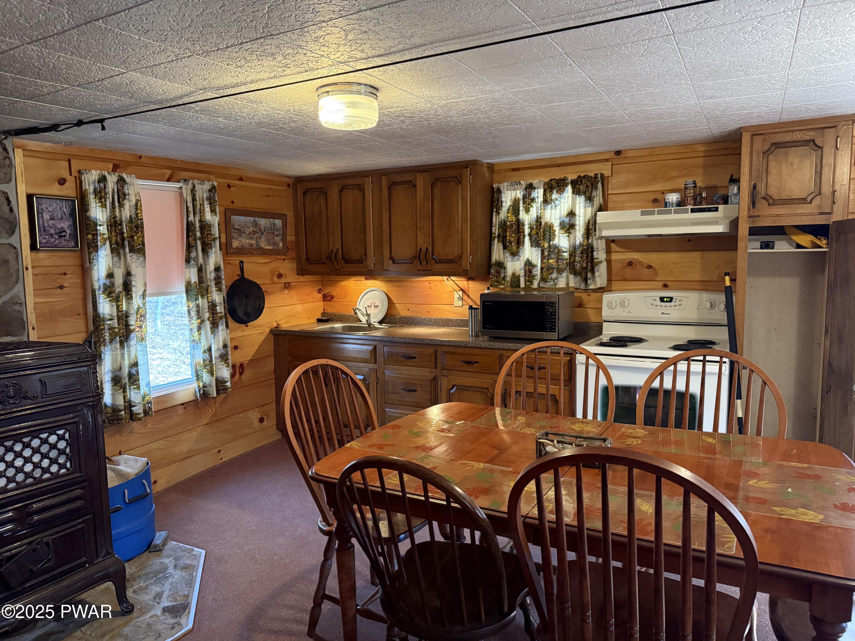 306 Whittaker Farm Road Dingmans Ferry, PA 18328 - Photo 12 of 28