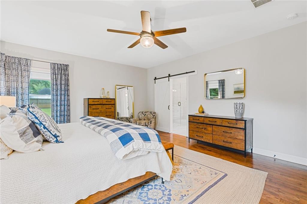 686 Elbert Street Southwest Atlanta, GA 30310 - Photo 23 of 49