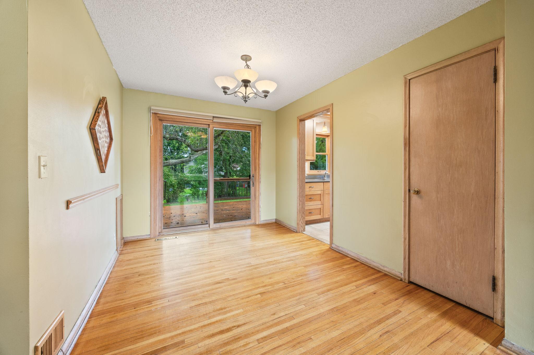 1423 Rambler Road Roseville, MN 55113 - Photo 11 of 26 Gallery Image 11