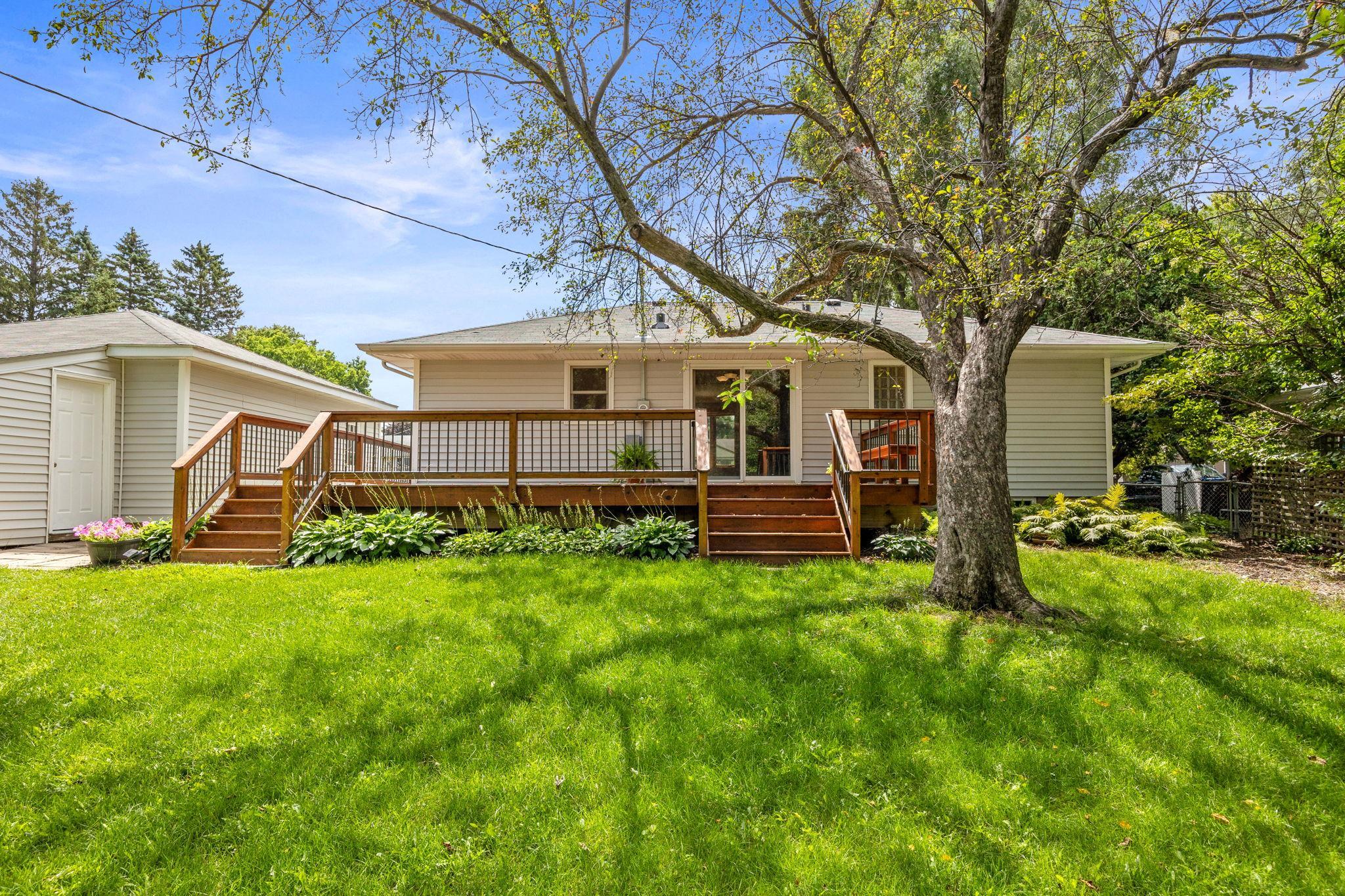 1423 Rambler Road Roseville, MN 55113 - Photo 22 of 26 Gallery Image 22