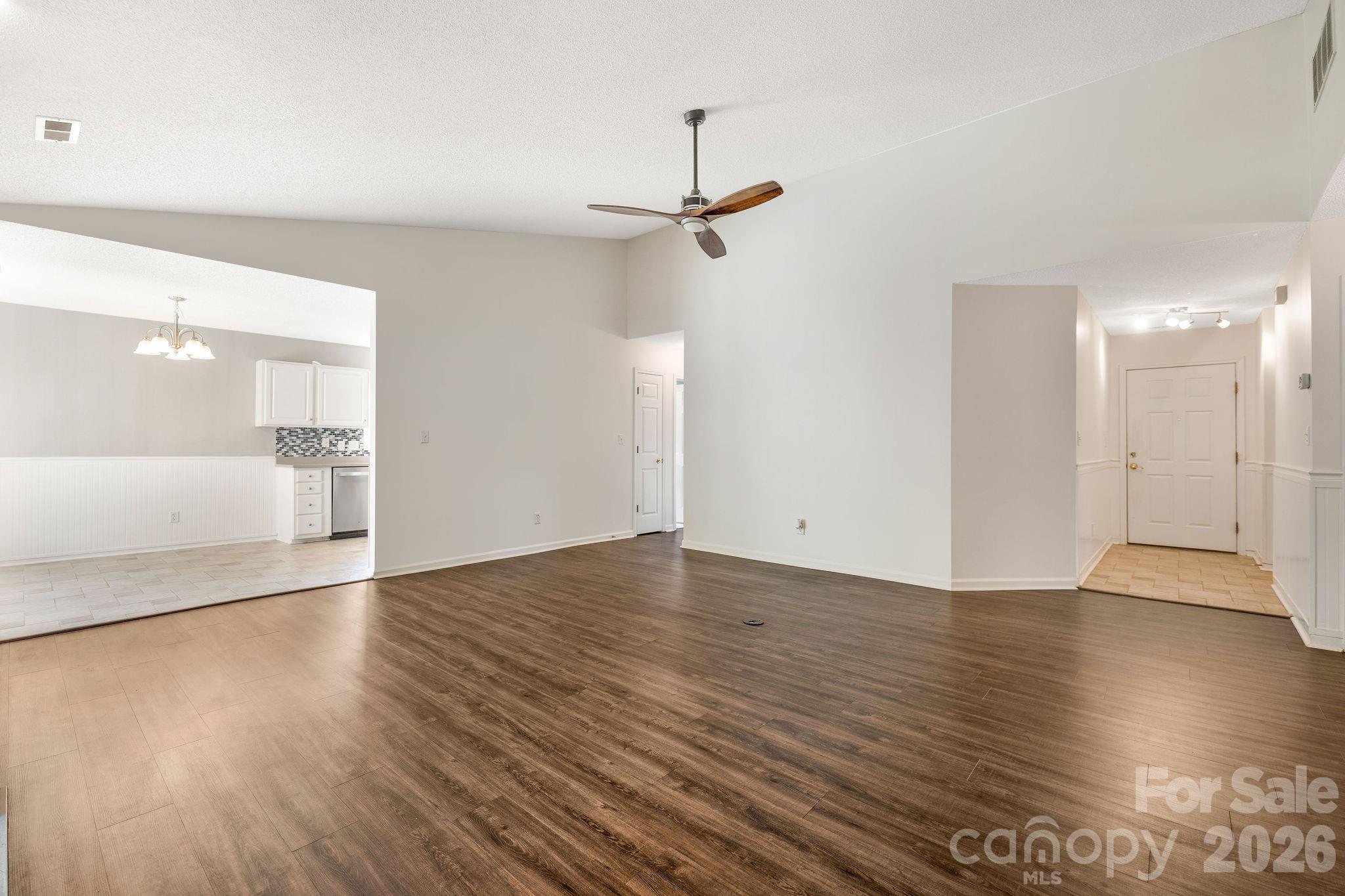 98 Stonehollow Road Fletcher, NC 28732 - Photo 10 of 34 Gallery Image 10