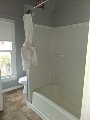 $950 | 1103 Albemarle Street, Unit 2, Brunswick, GA 31520