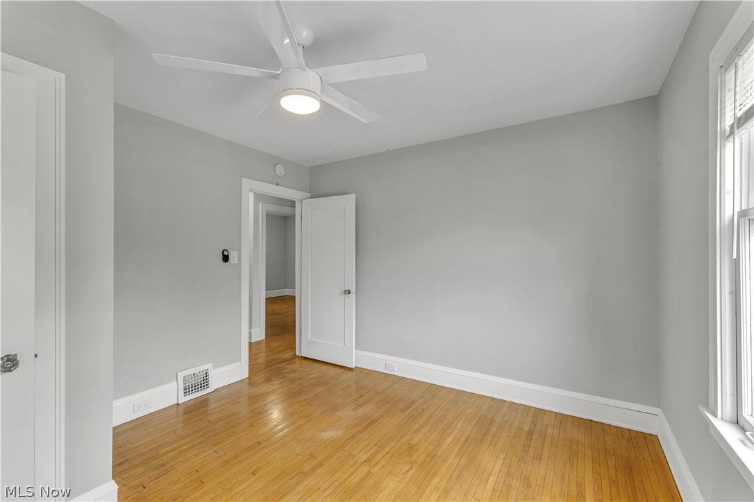 3177 Warren Road Cleveland, OH 44111 - Photo 21 of 38