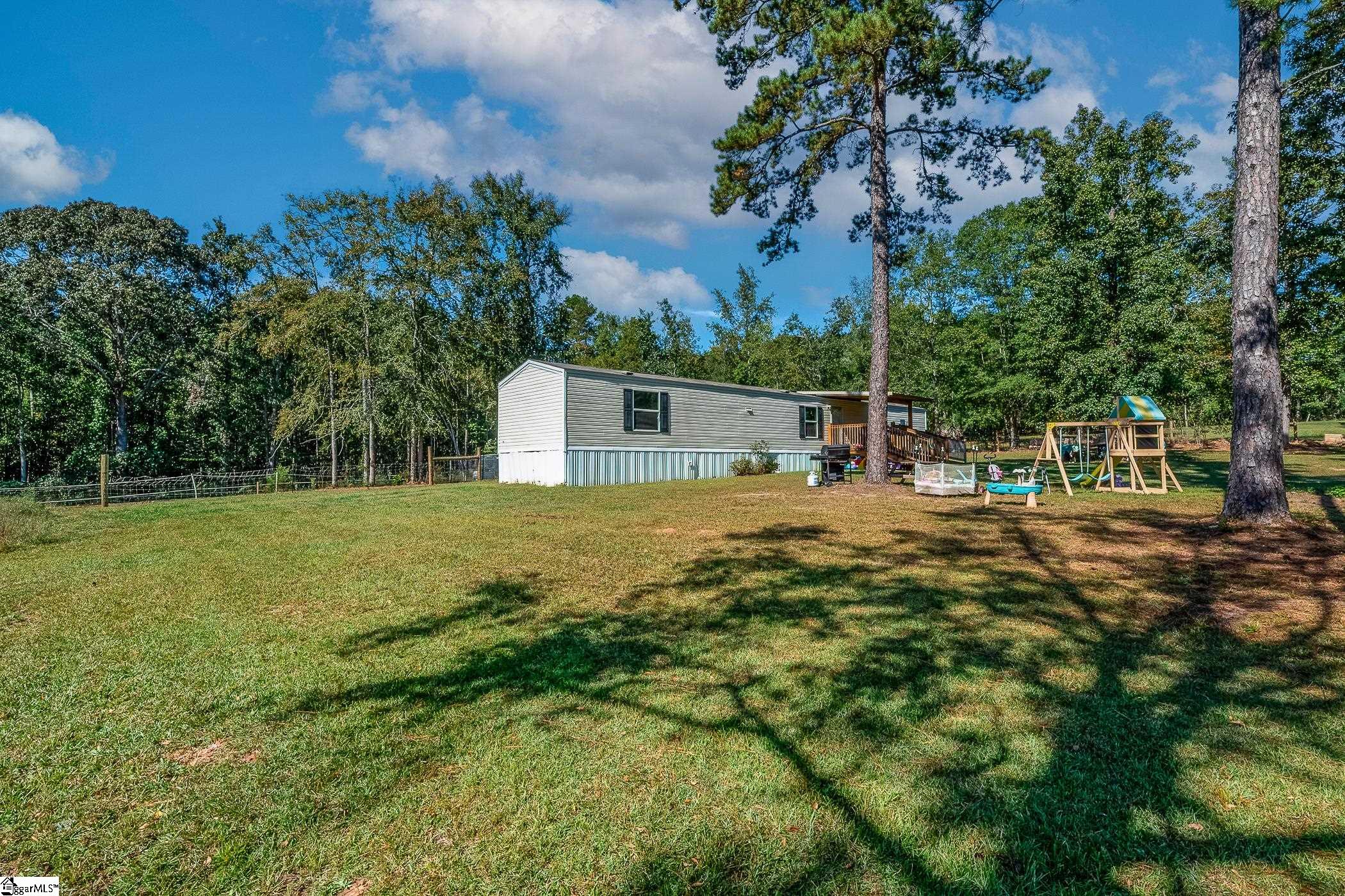 372 Power House Road Ware Shoals, SC 29692 - Photo 3 of 40