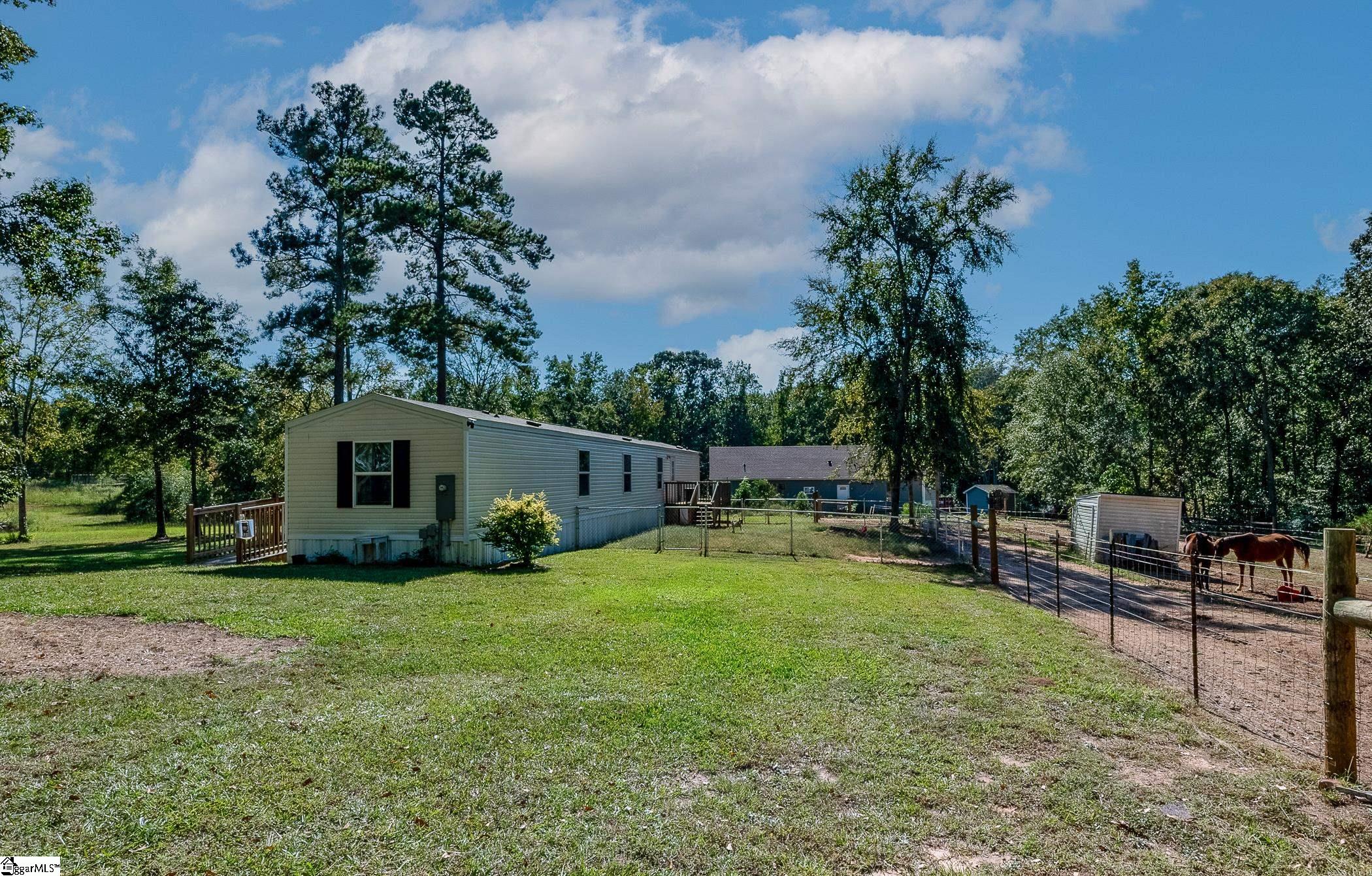 372 Power House Road Ware Shoals, SC 29692 - Photo 6 of 40