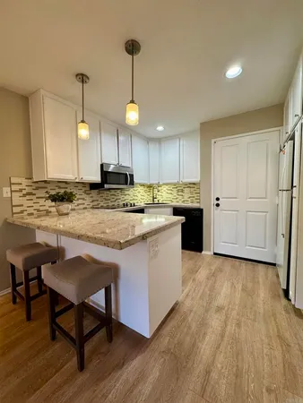 $5,800 | 1562 Camino Del Mar, Unit 643, Del Mar, CA 92014