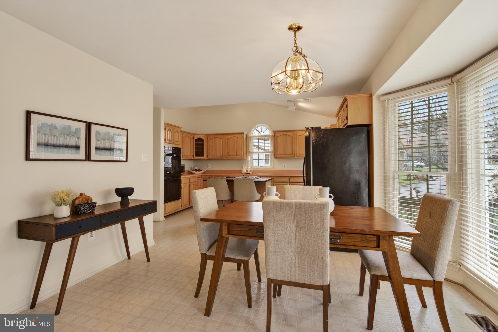 8901 Ellsworth Court Silver Spring, MD 20910 - Photo 14 of 55