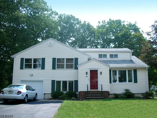 $4,300 | 13 Taconic Road, Livingston, NJ 07039