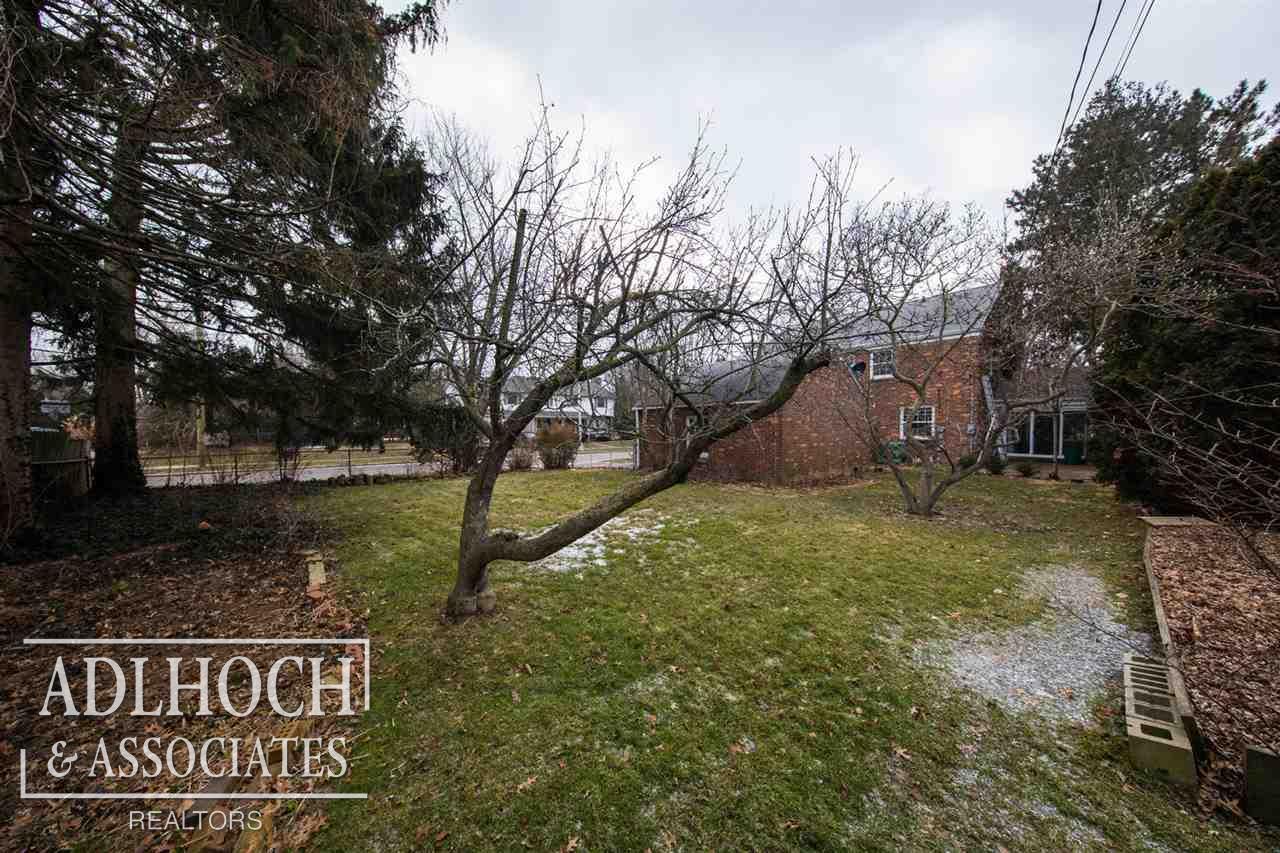 1306 Audubon Road Grosse Pointe, MI 48230 - Photo 43 of 43 31370601-42.JPG