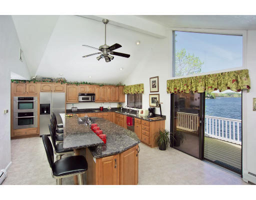 182 Killdeer Road Webster, MA 01570 - Photo 3 of 14 Gallery Image 3