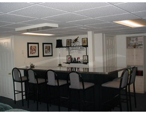 182 Killdeer Road Webster, MA 01570 - Photo 7 of 14 Gallery Image 7