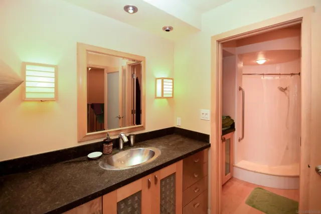 $3,800 | 1917 Alga Road, Carlsbad, CA 92009