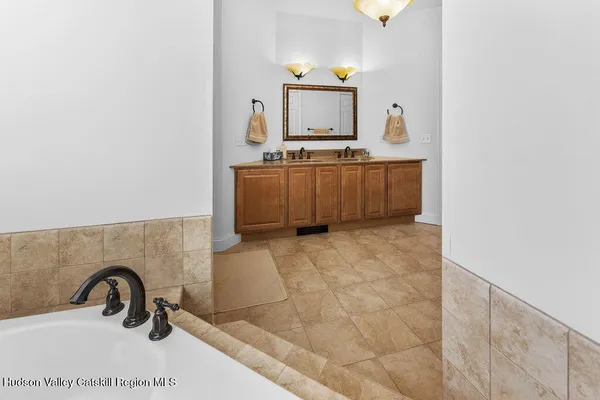 $849,000 | 1123 Mc Murdy Hill Road, Kortright, NY 13842