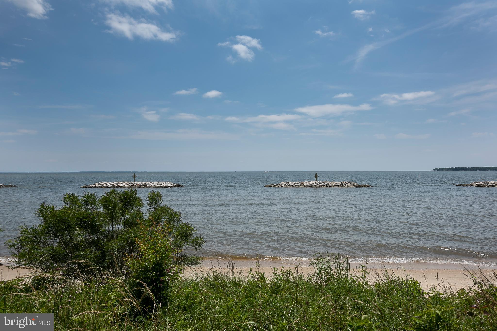123 Washington Street Edgewater, MD 21037 - Photo 31 of 36 Beverly Beach in Summer