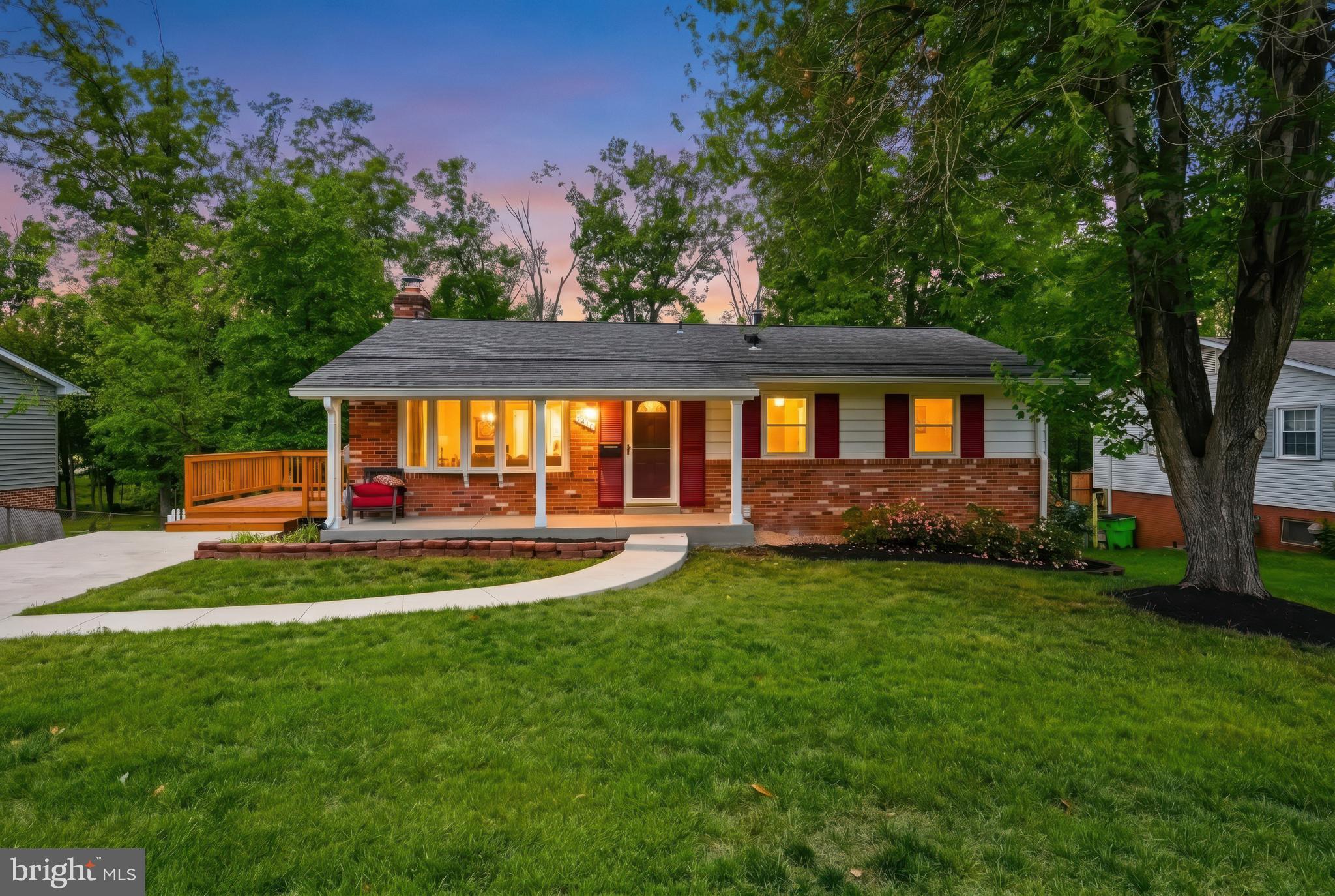 7410 Roxbury Avenue Manassas, VA 20109 - Photo 1 of 53