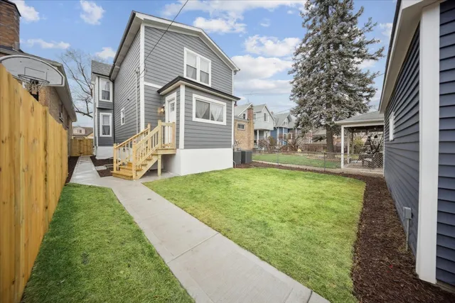 a view of outdoor space yard and patio