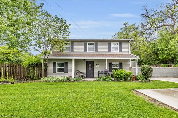$459,900 | 8704 Columbia Road, Olmsted Falls, OH 44138