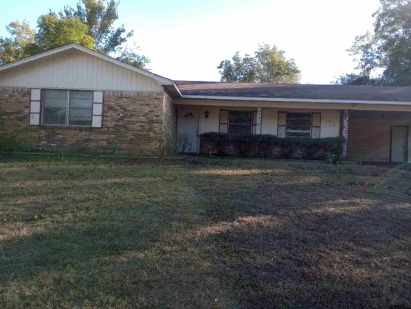 $1,700 | 1525 East Don Street, Tyler, TX 75701
