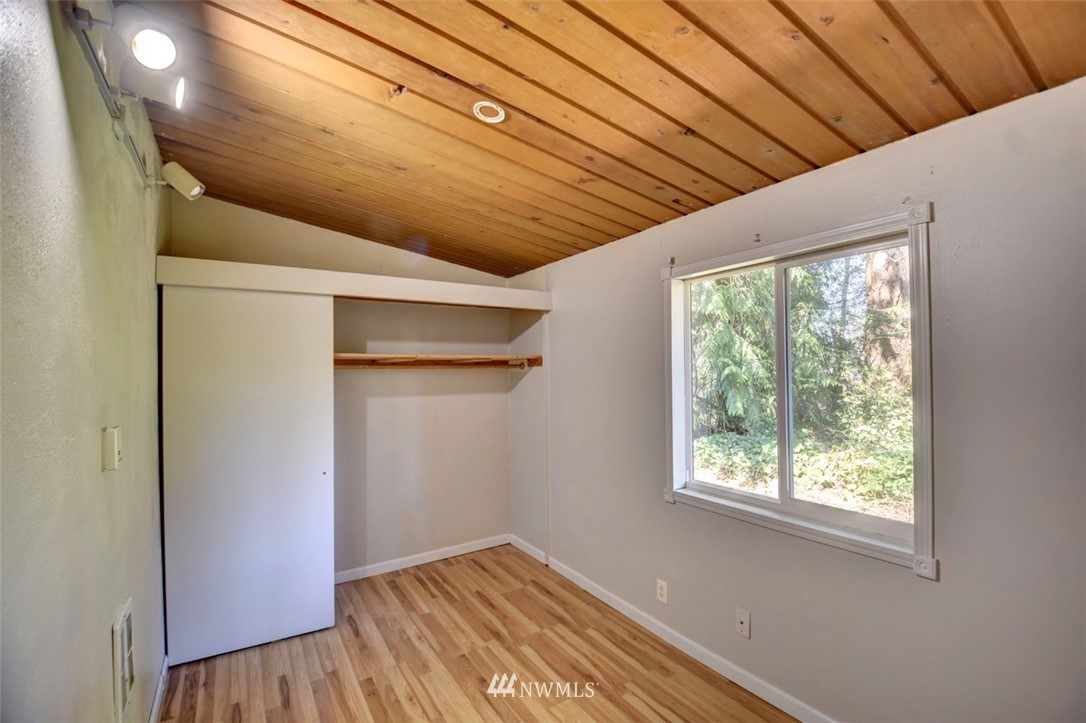 2411 Carpenter Road Southeast Lacey, WA 98503 - Photo 4 of 15 Gallery Image 4