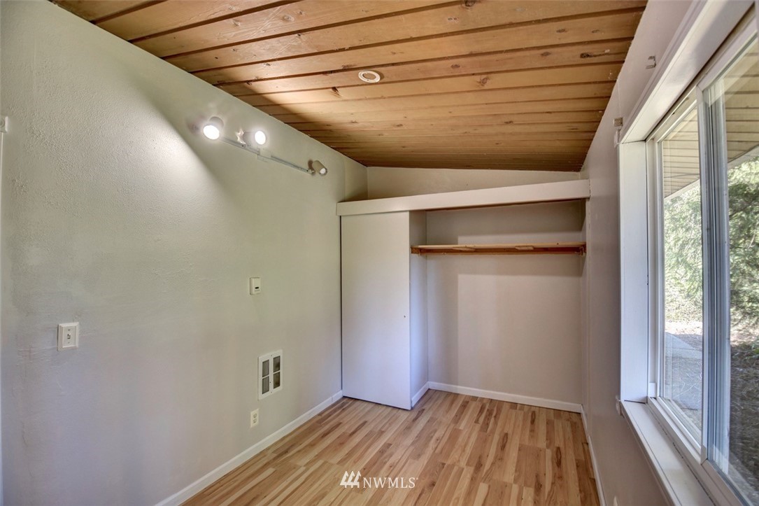 2411 Carpenter Road Southeast Lacey, WA 98503 - Photo 8 of 15 Gallery Image 8
