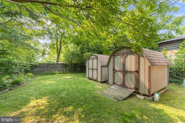 $1,100,000 | 801 23rd Street South, Arlington, VA 22202