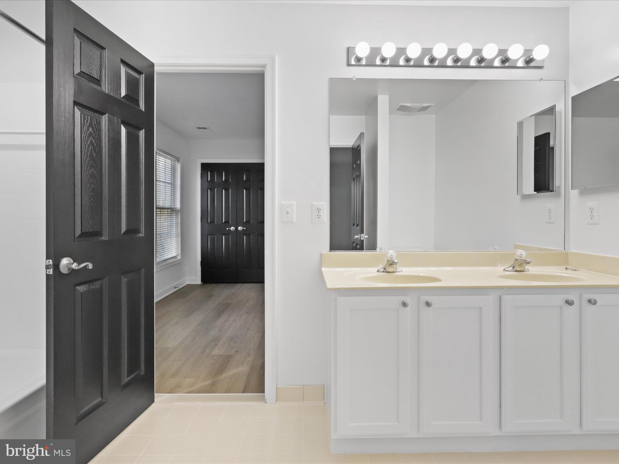 3507 16th Street South Arlington, VA 22204 - Photo 21 of 42