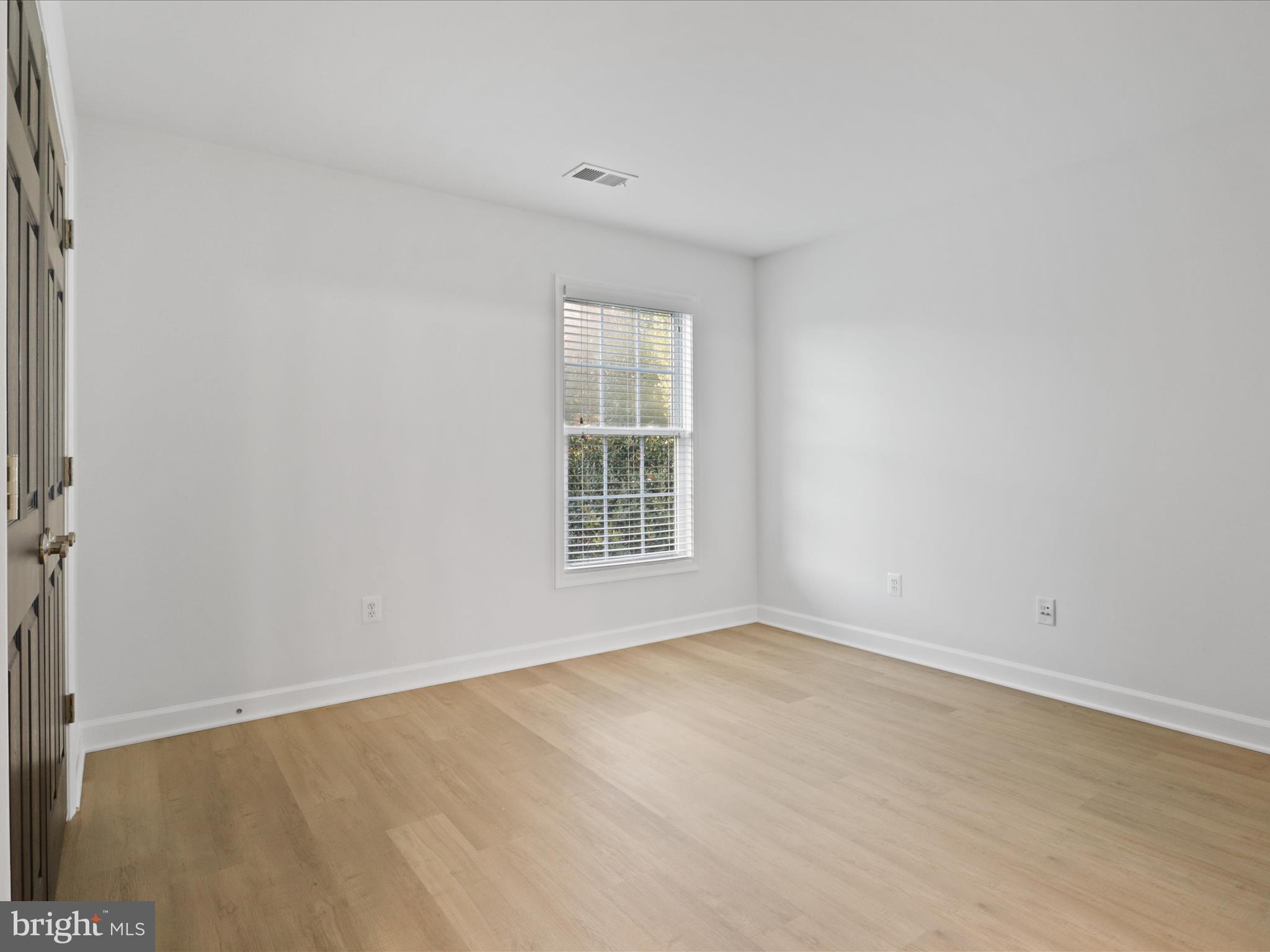 3507 16th Street South Arlington, VA 22204 - Photo 23 of 42