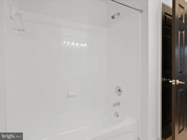 $5,900 | 3507 16th Street South, Arlington, VA 22204