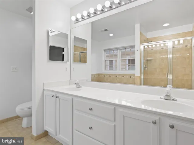 $5,900 | 3507 16th Street South, Arlington, VA 22204