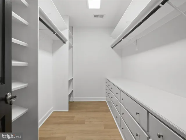 $5,900 | 3507 16th Street South, Arlington, VA 22204