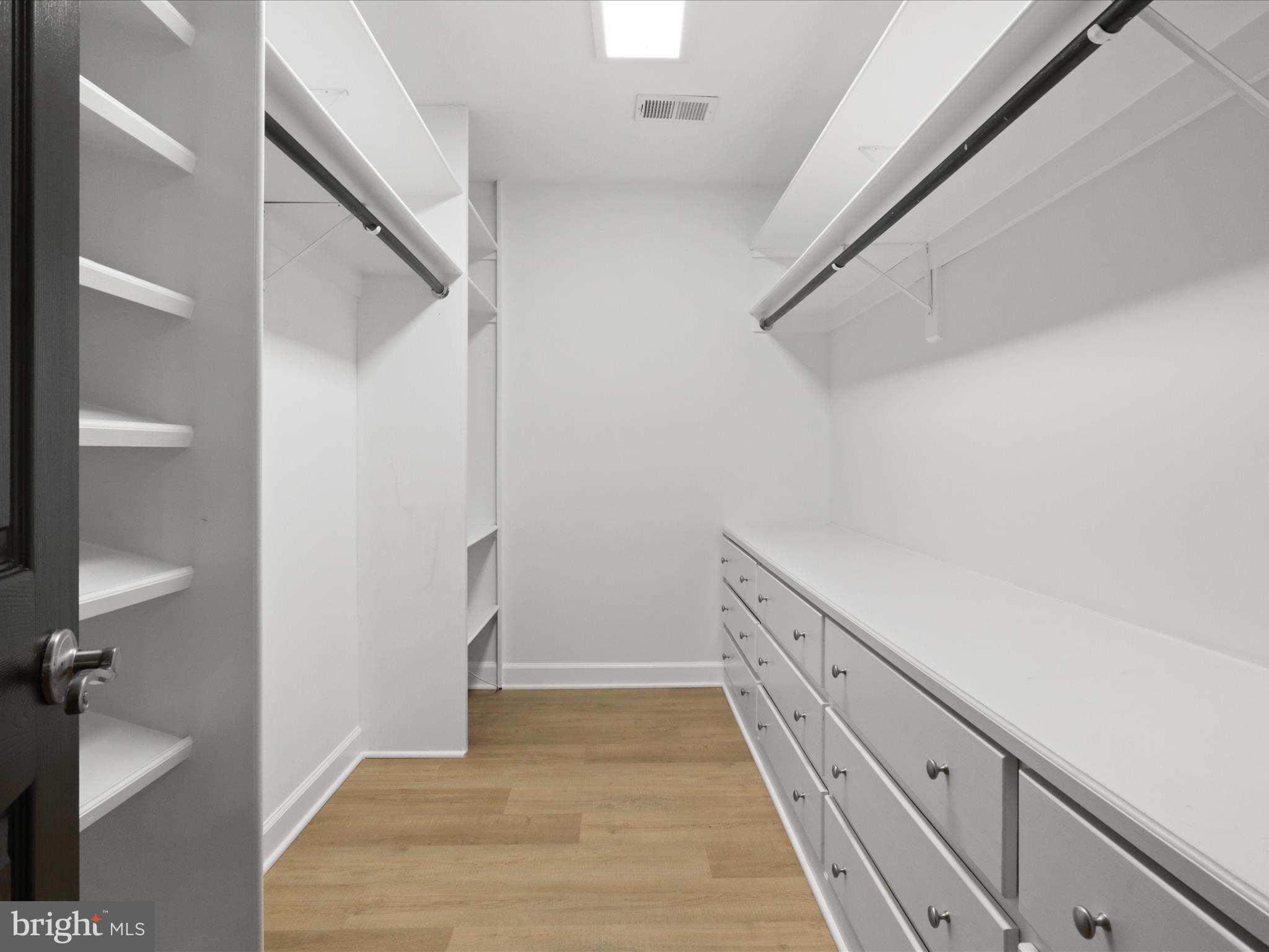 3507 16th Street South Arlington, VA 22204 - Photo 33 of 42