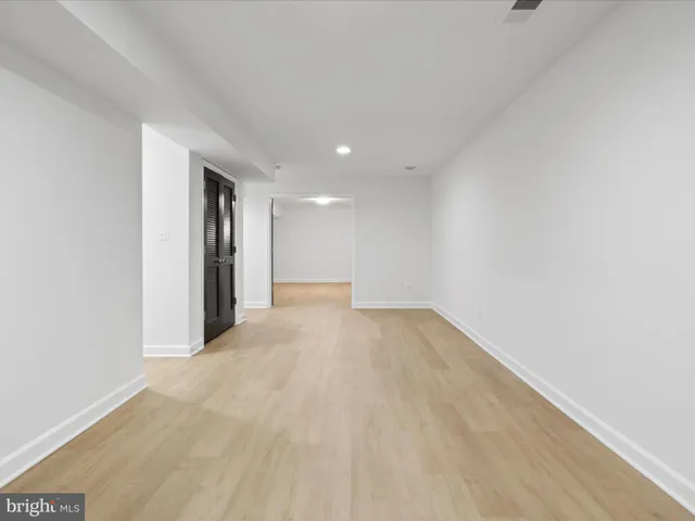 $5,900 | 3507 16th Street South, Arlington, VA 22204