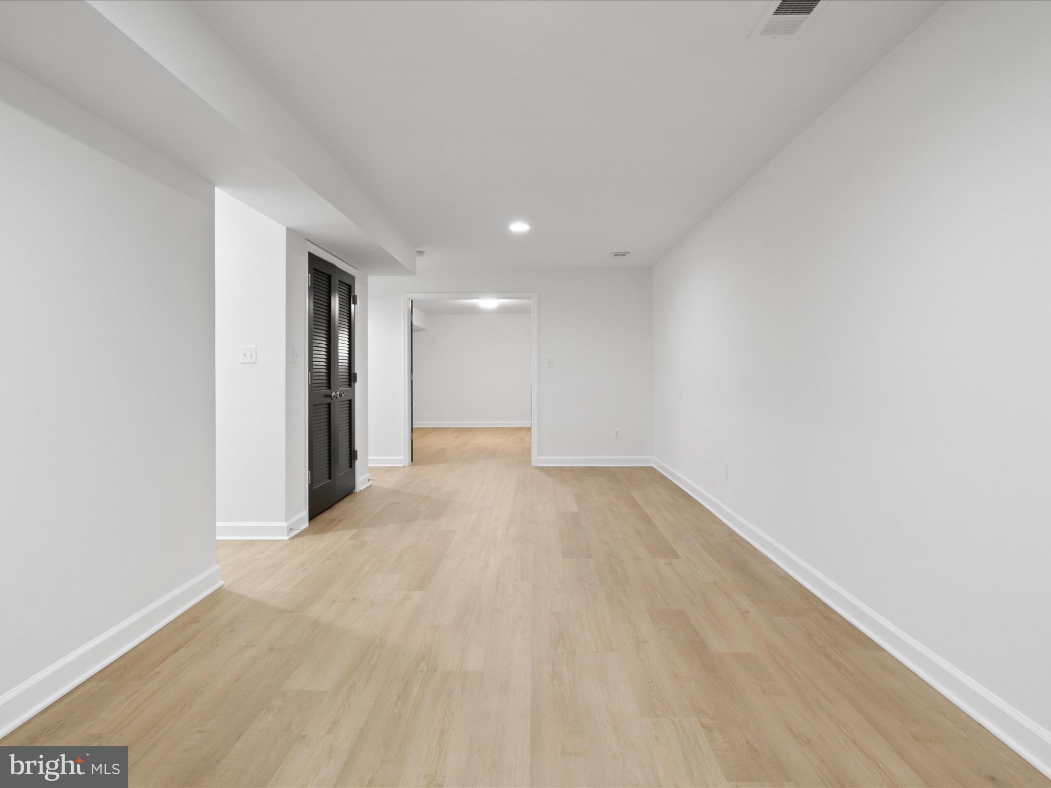 3507 16th Street South Arlington, VA 22204 - Photo 34 of 42