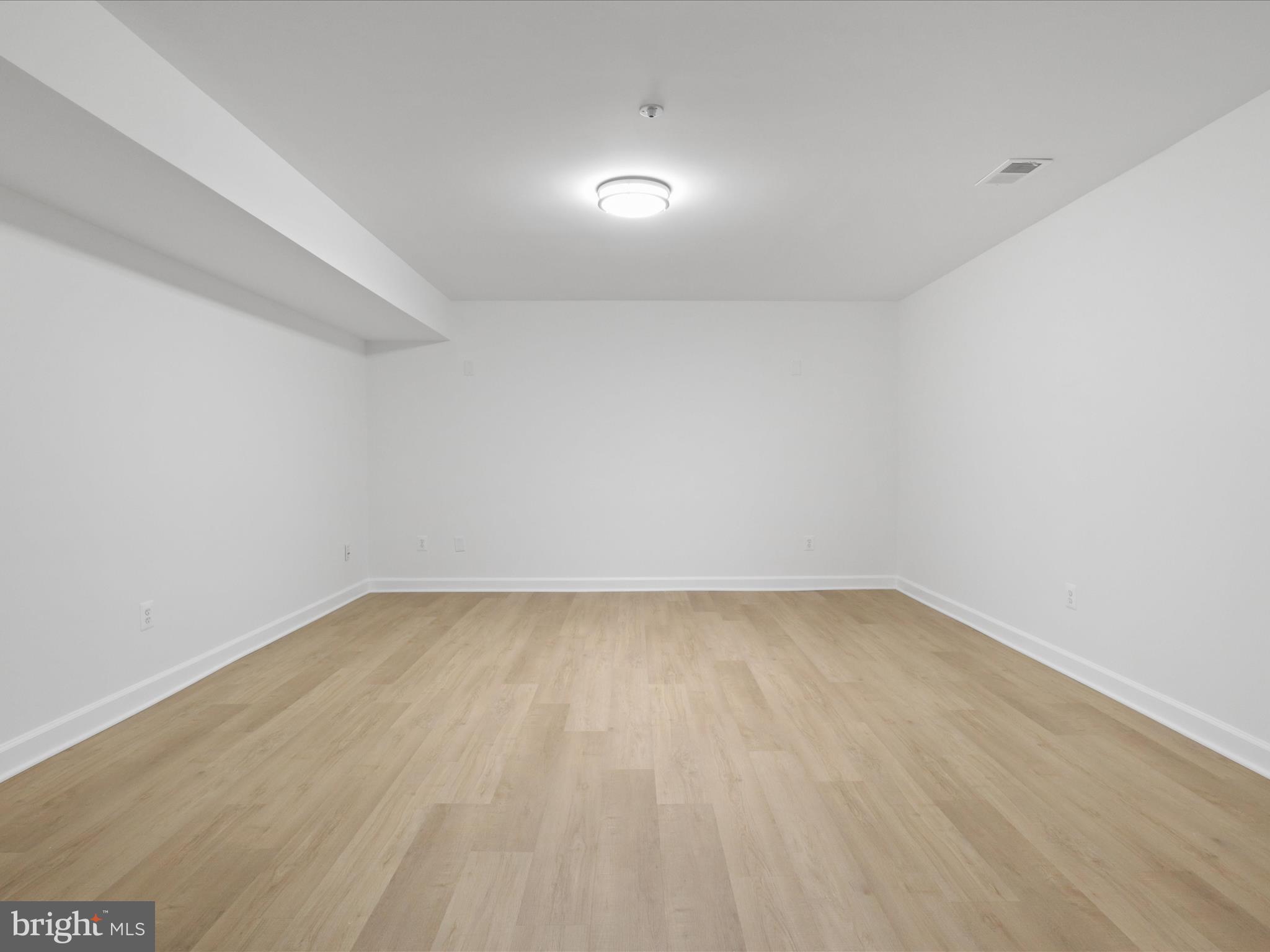 3507 16th Street South Arlington, VA 22204 - Photo 36 of 42