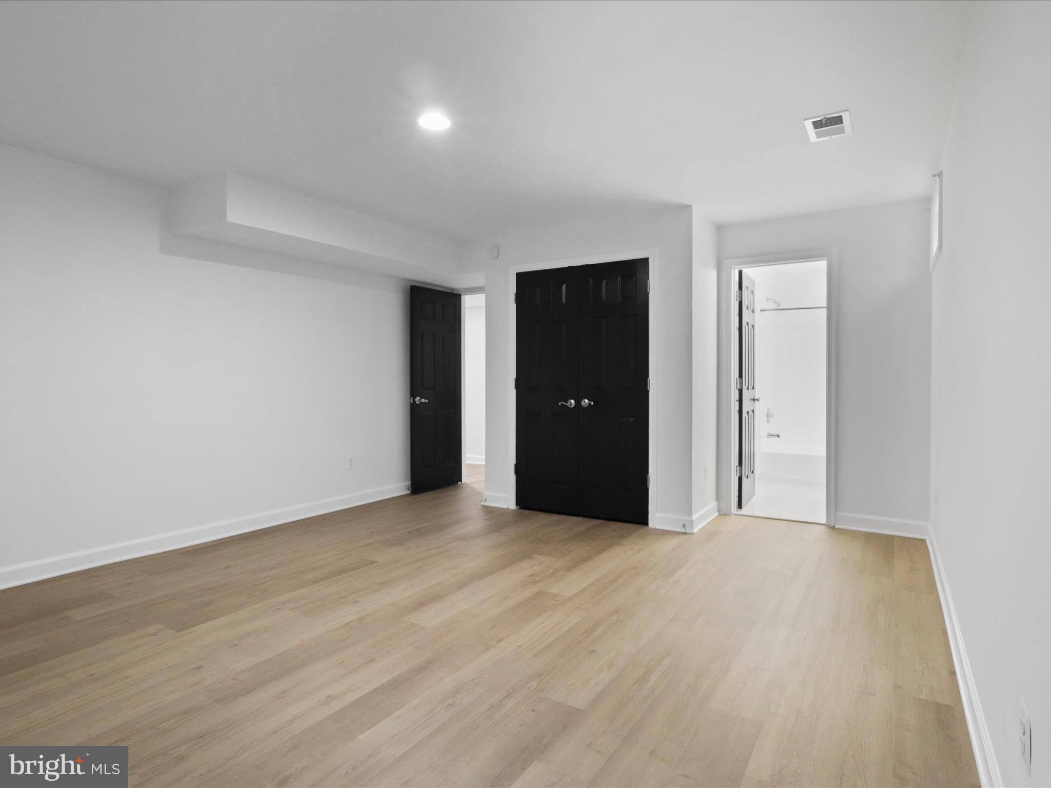 3507 16th Street South Arlington, VA 22204 - Photo 37 of 42