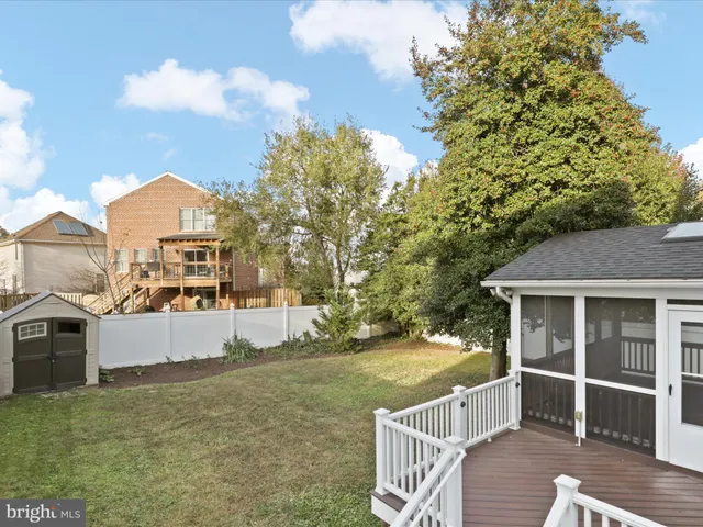 $5,900 | 3507 16th Street South, Arlington, VA 22204