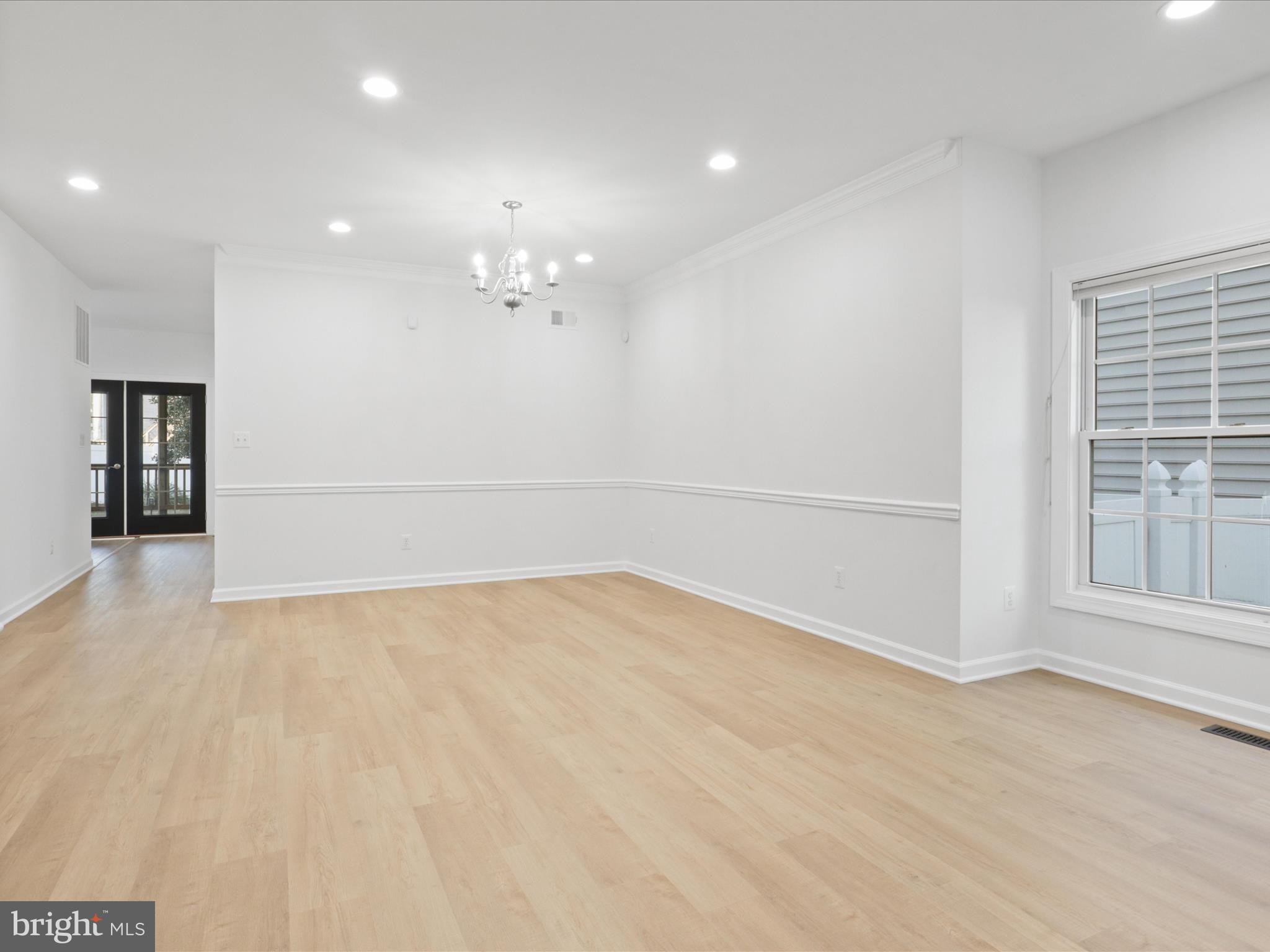 3507 16th Street South Arlington, VA 22204 - Photo 6 of 42